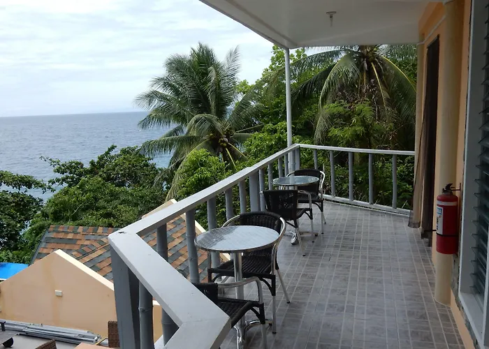 Oslob Seafari Resort