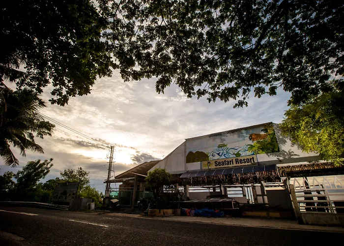 Oslob Seafari Resort